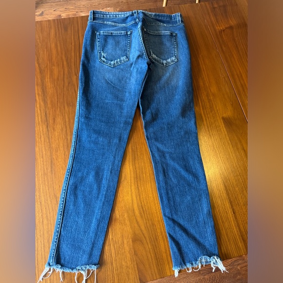 AMO Jeans - Picture 3 of 3